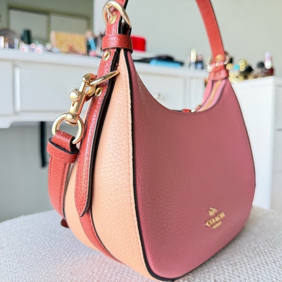 Coach Coral and Beige Shoulder/Crossbody Bag - Picture 3 of 11